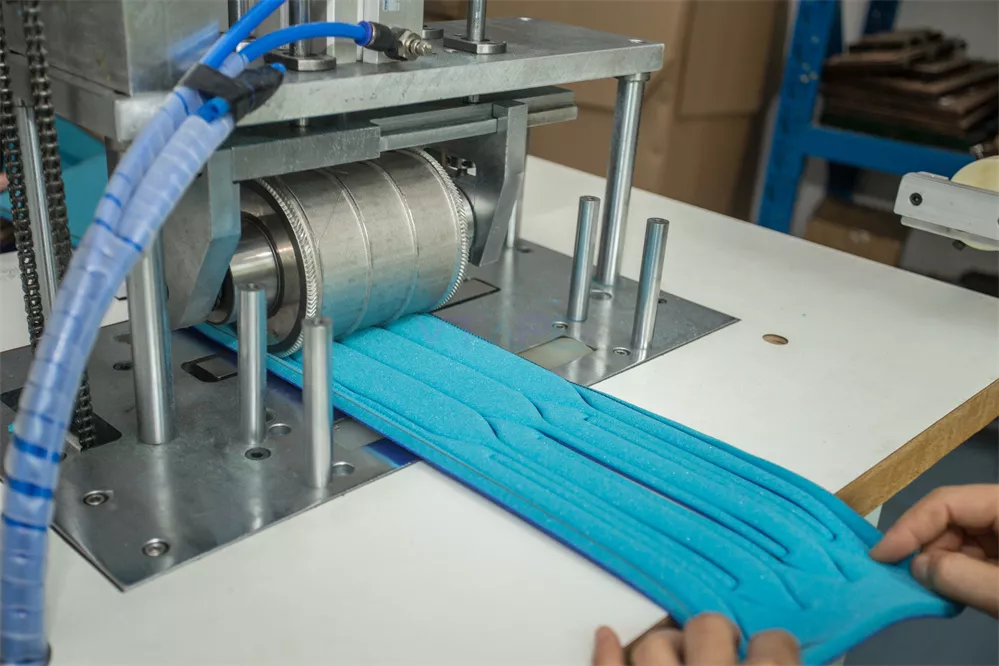 Rotary die-cutting